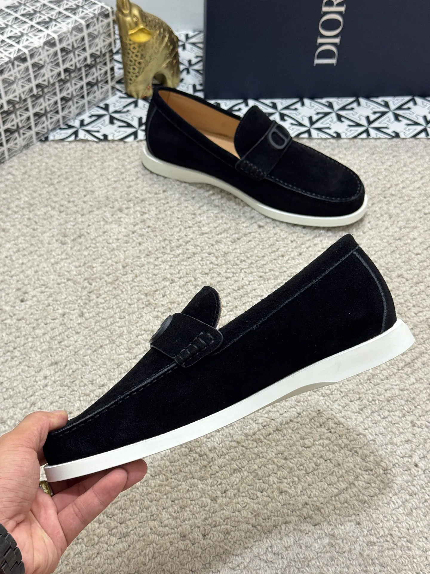 Men's men's shoes 💰480 [New style] 🍺🍺Dior men's casual shoes - a high version of the original one-to-one replica. It is a casual dress shoe. Crafted from luxuriously soft navy suede❤️‍🔥Cow leather lining💘Oblique printed panels on the upper. The lightweight white rubber sole adds sophistication, with an Oblique pattern engraved on the outsole and branding on the back. Size: 38-44 (45, 46 customized
